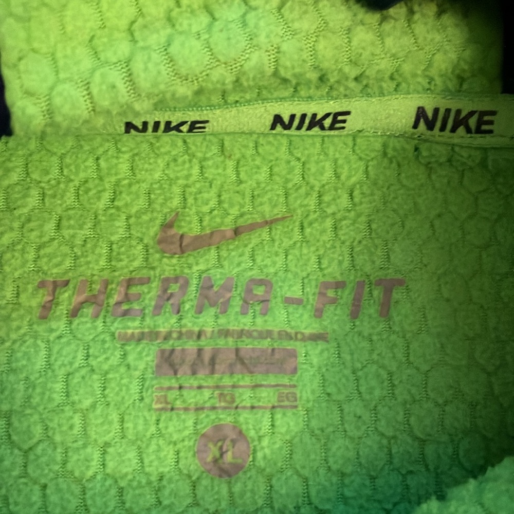 Nike Therma-Fit Hoodie - Picture 8 of 10